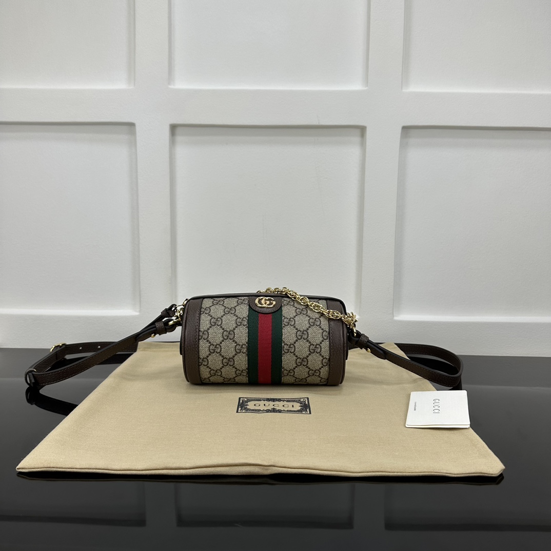 Gucci Round Bags